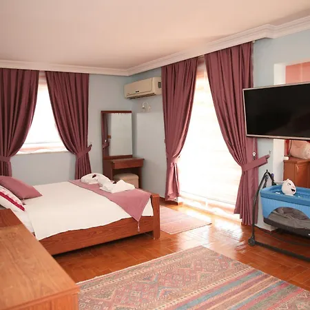 Sakli Bahce Villa *